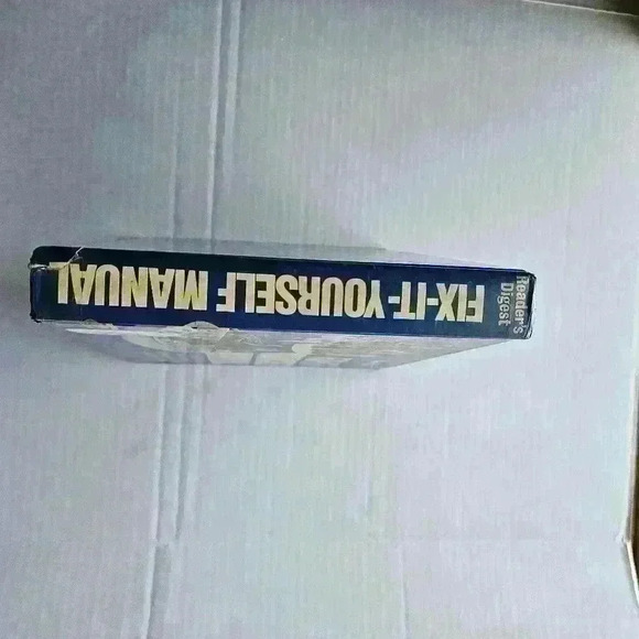 Fix-It-Yourself Manual Book: How to Repair, Clean and Maintain Anything. - Picture 4 of 4